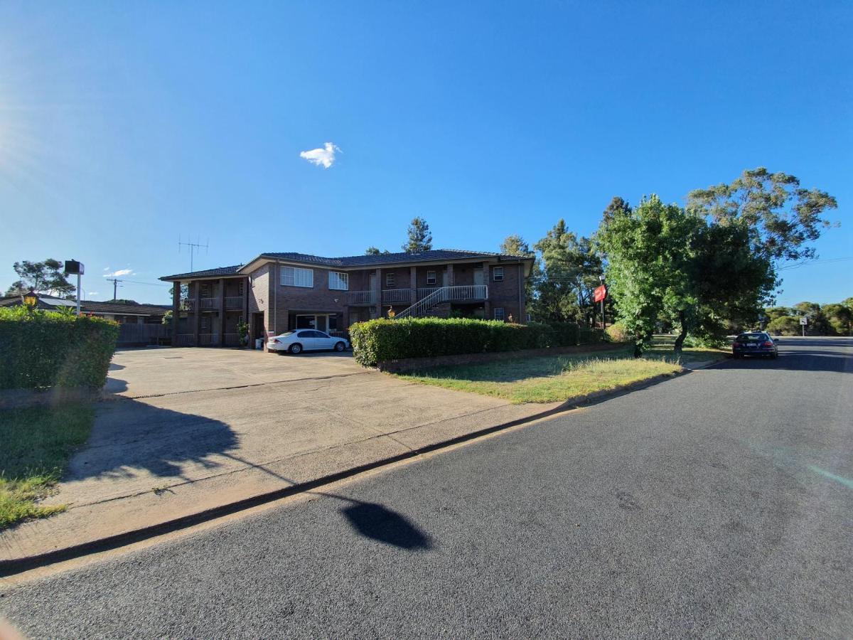 Motel Margeurita Queanbeyan Exterior photo
