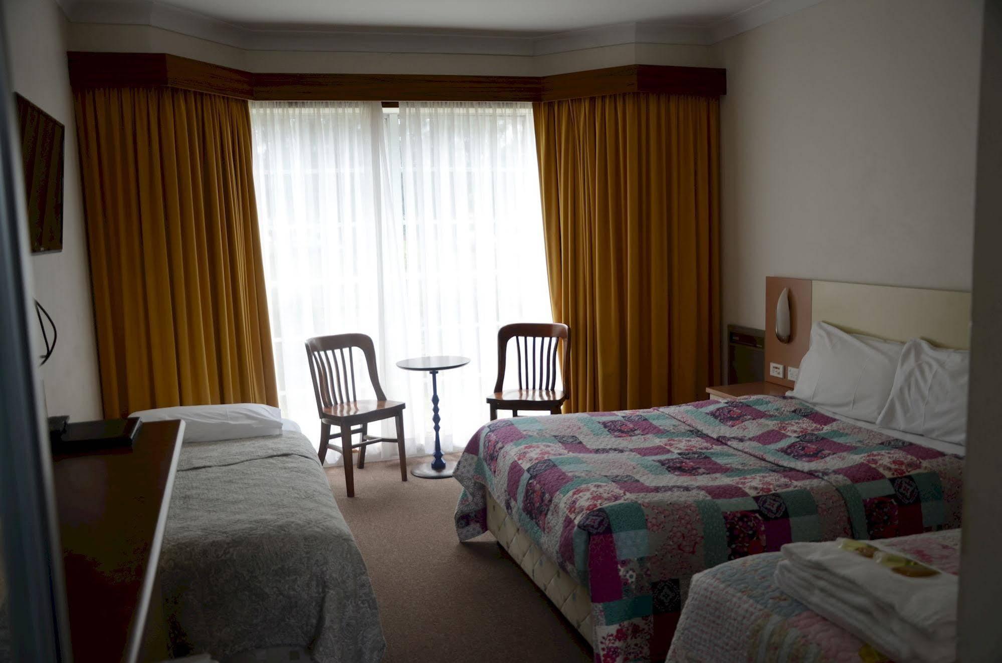 Motel Margeurita Queanbeyan Exterior photo