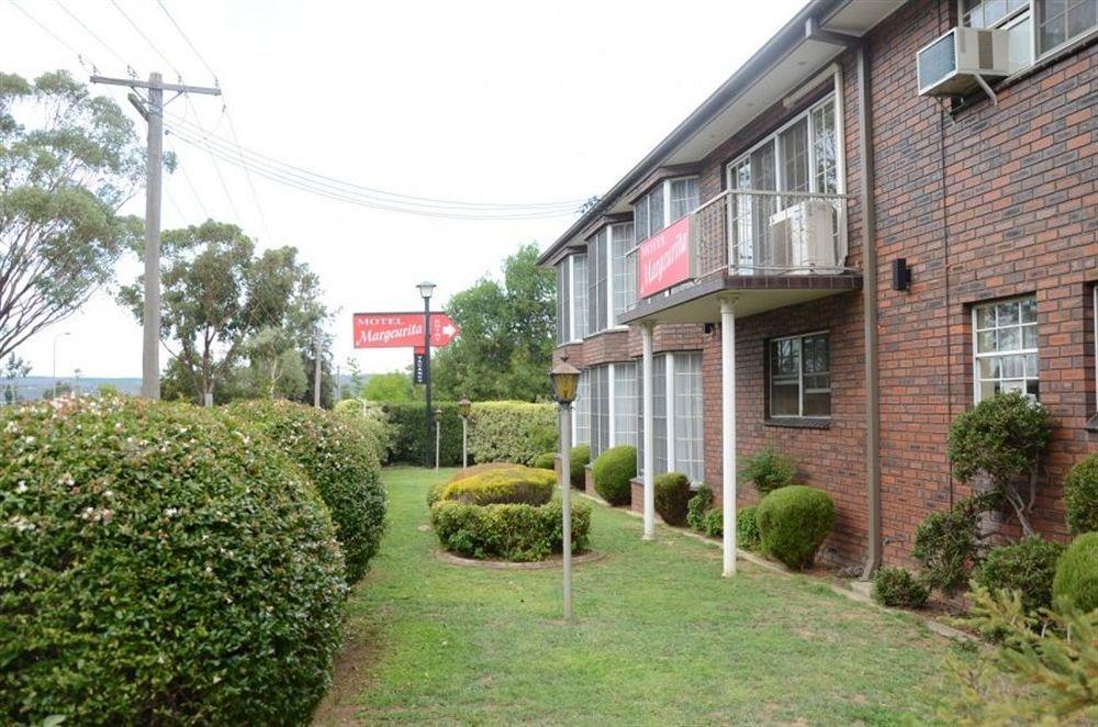 Motel Margeurita Queanbeyan Exterior photo