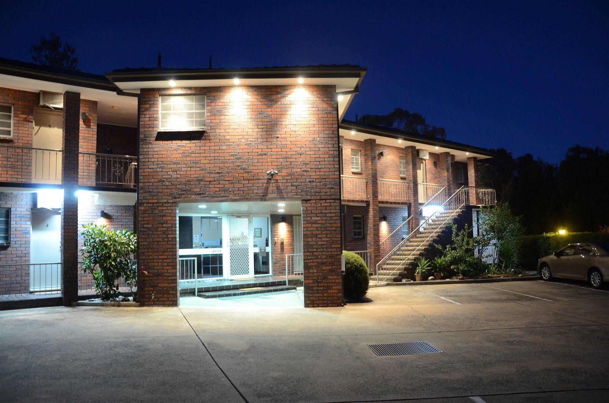 Motel Margeurita Queanbeyan Exterior photo